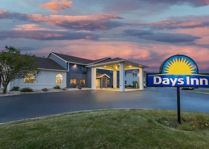 Days Inn by Wyndham Racine/Sturtevant