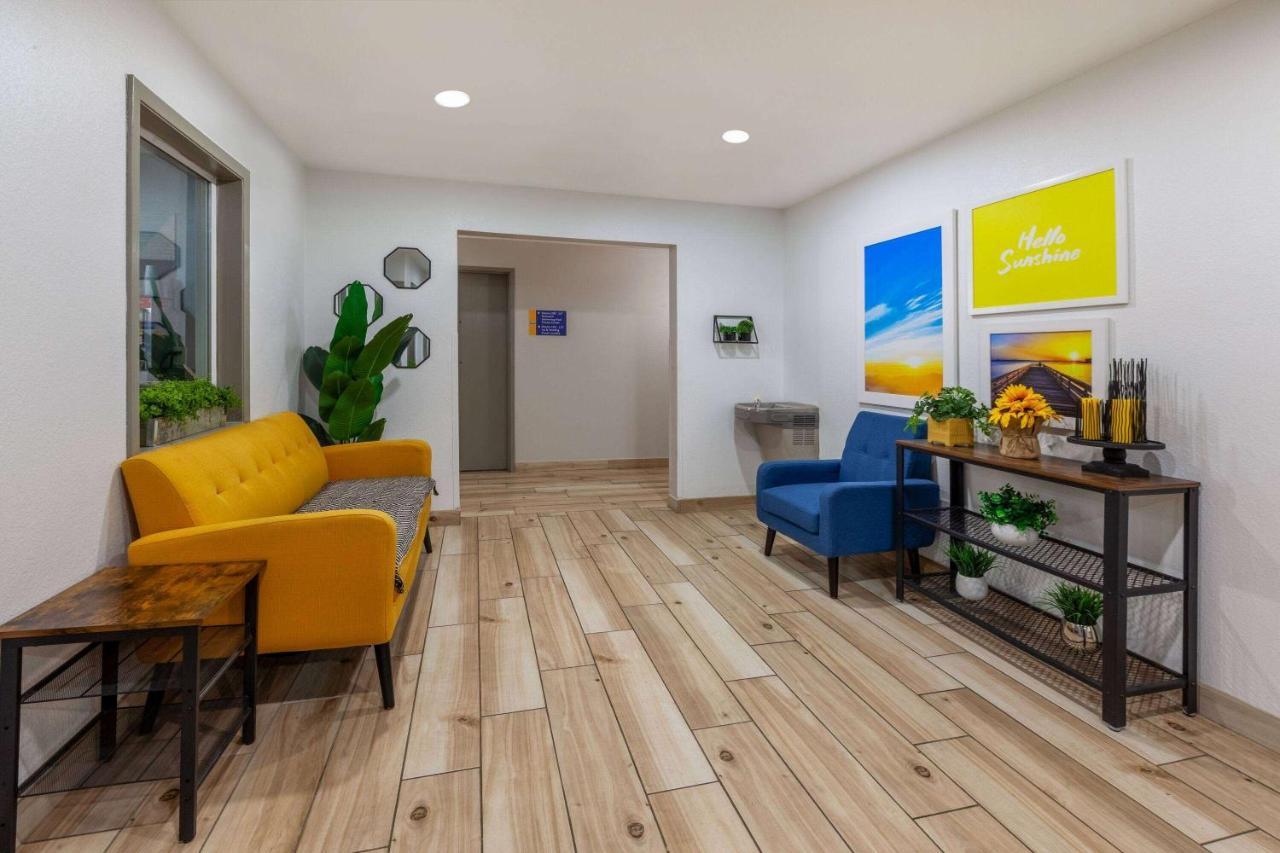 Hotel Days By Wyndham Racine/sturtevant 2*