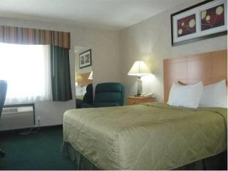 Days By Wyndham Racine/sturtevant Hotel